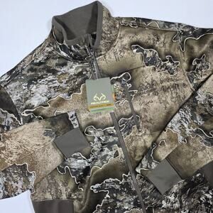 Realtree EXCAPE Men’s Large Chill Cutter Softshell Jacket Camo Full Zip Hunting
